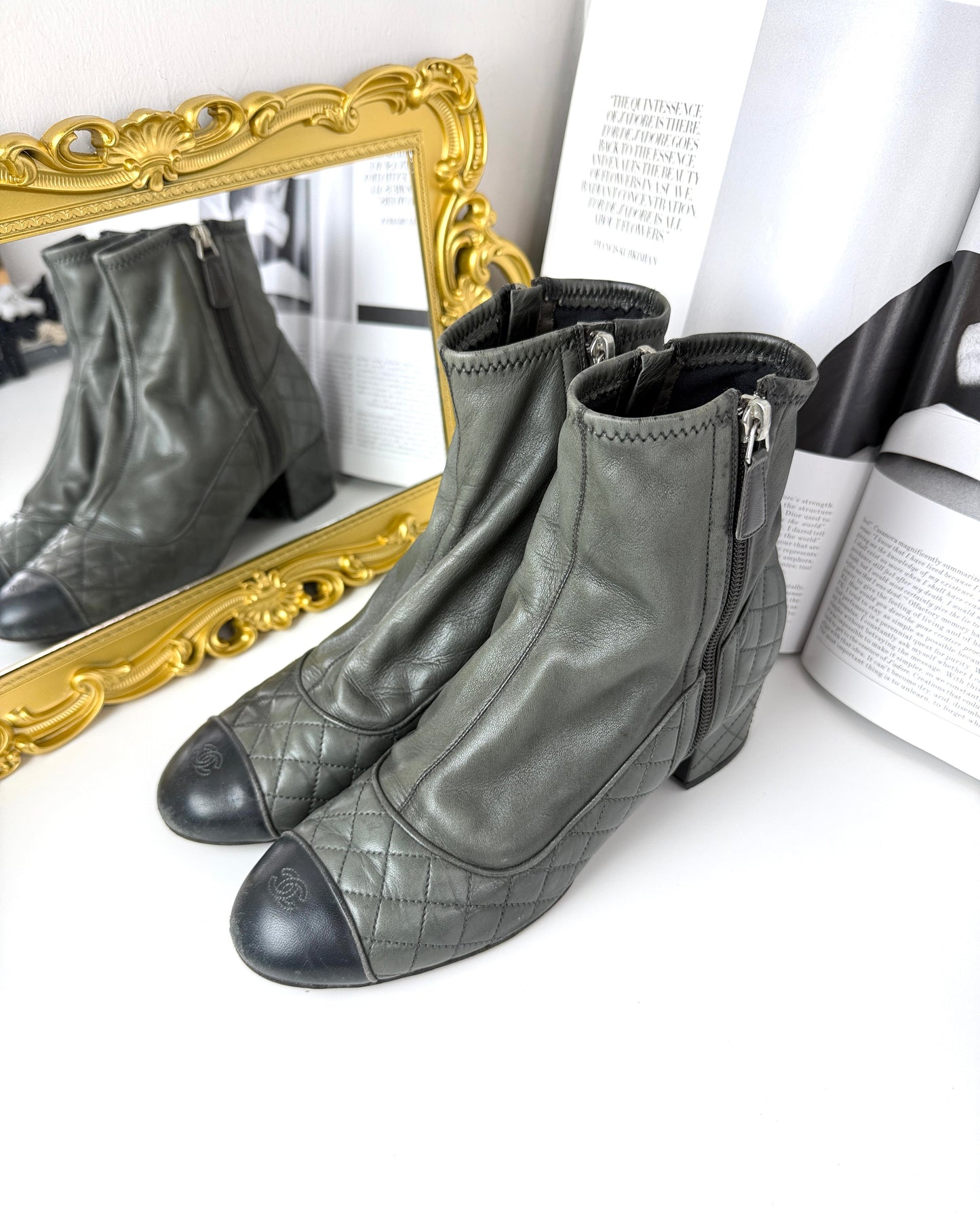 Matelassê Short Boots
