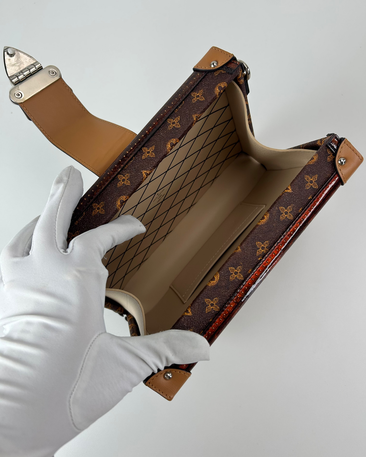 Petite Malle Time Trunk