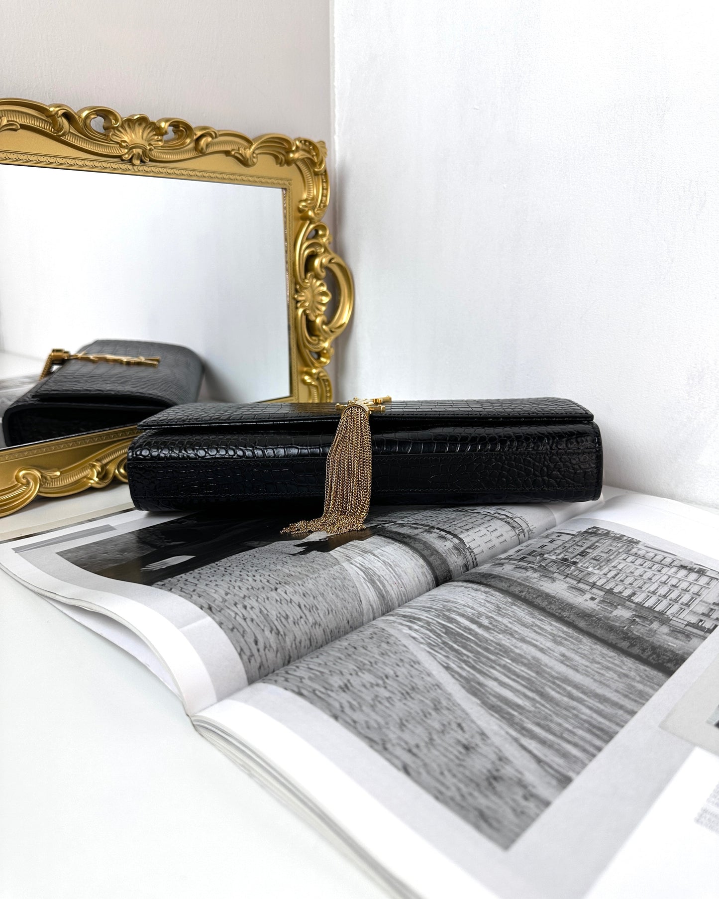 Kate Medium Tassel