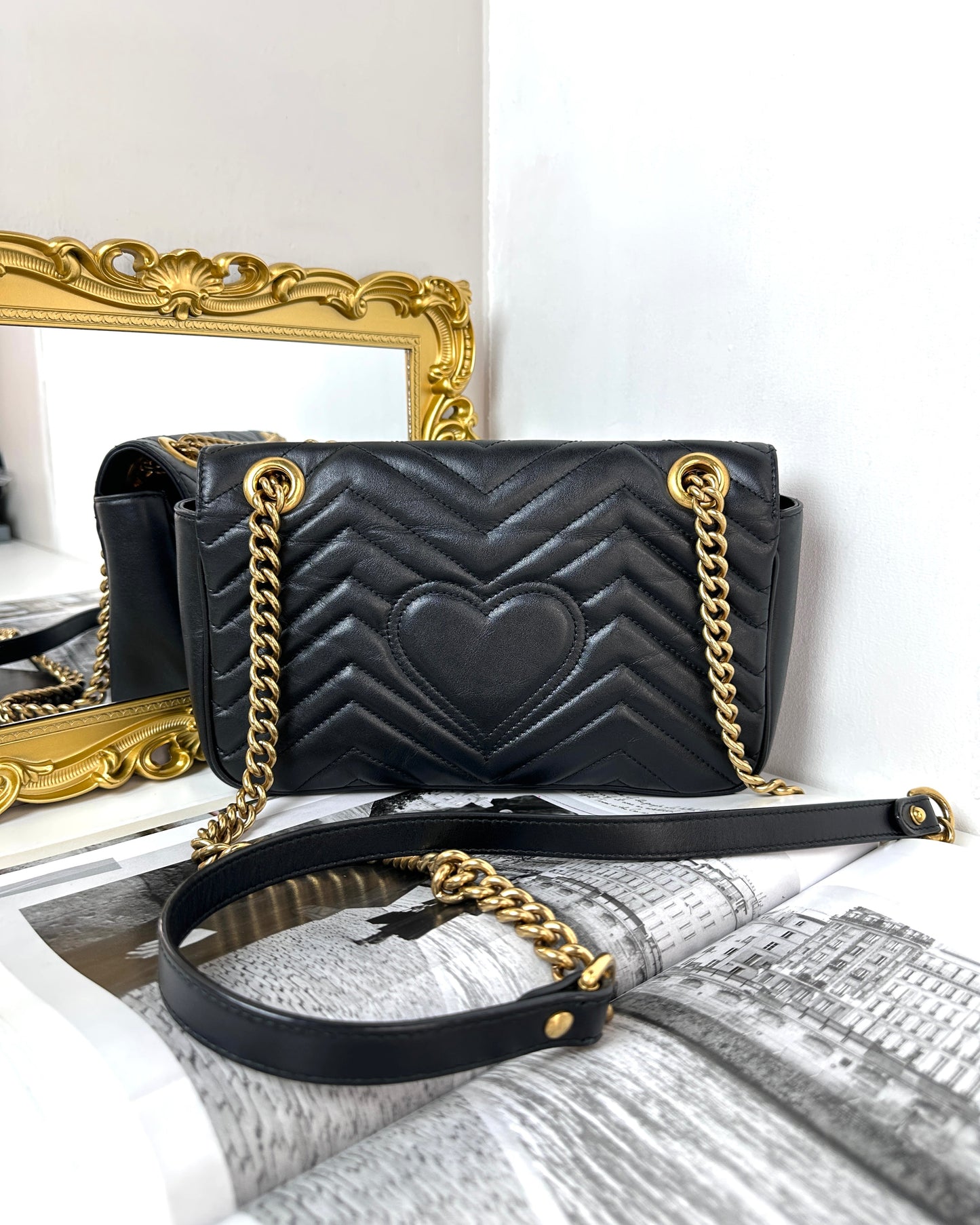 GG Marmont Shoulder Bag