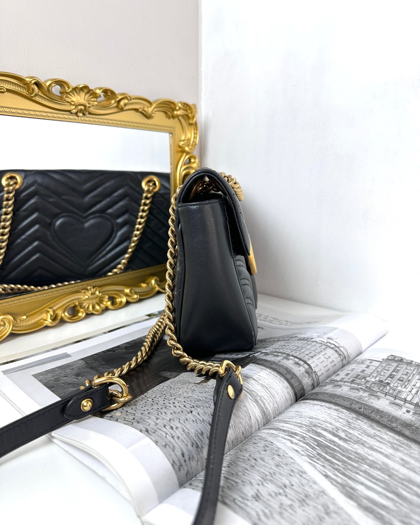 GG Marmont Shoulder Bag