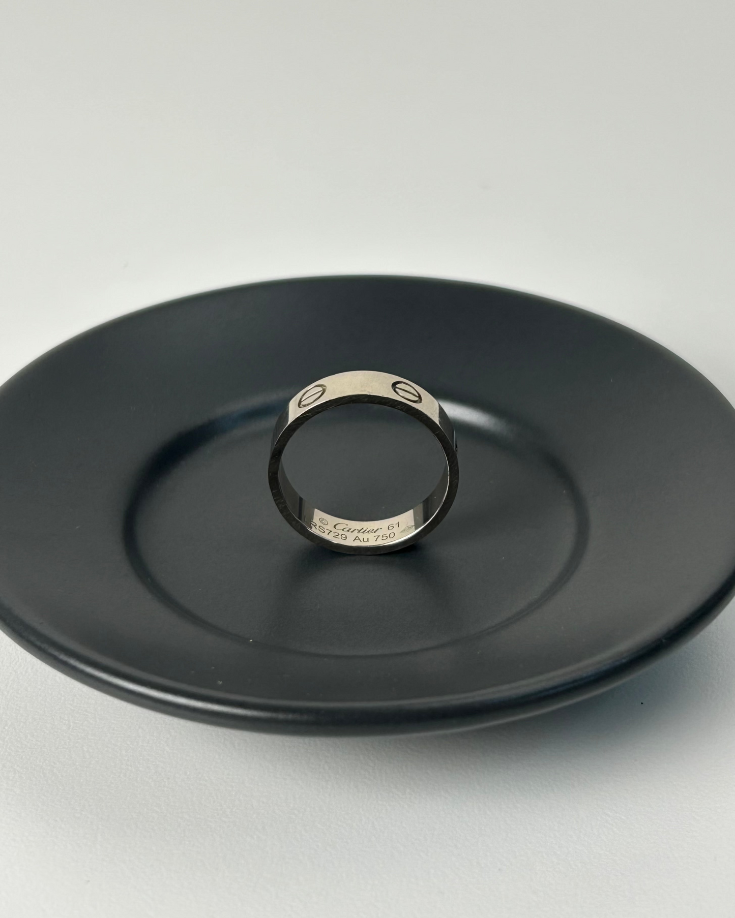 LOVE Ring