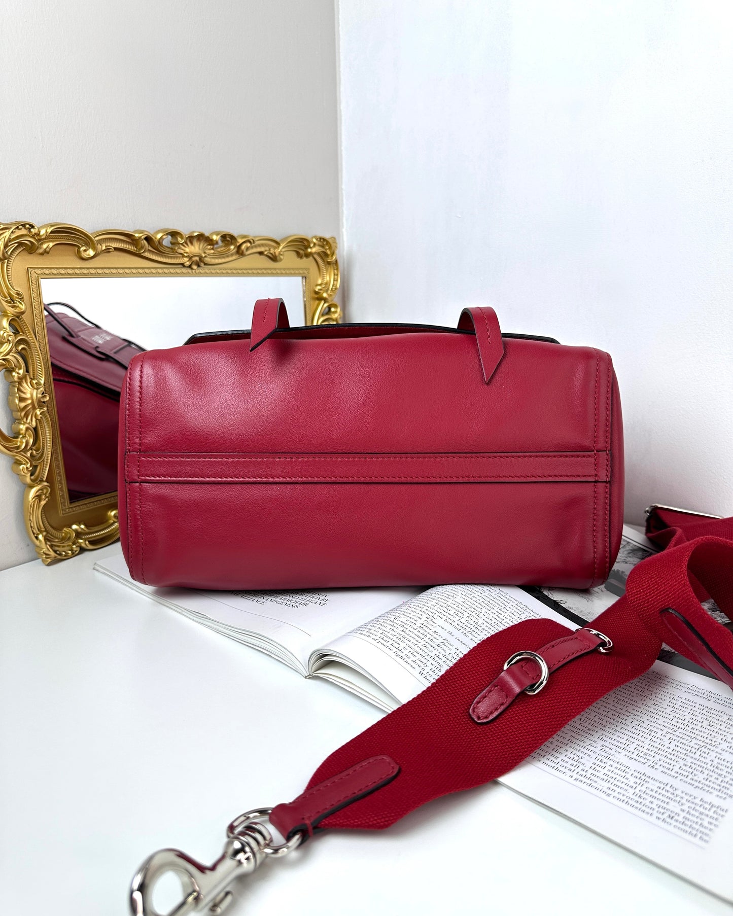 Grace Lux Shoulder Bag