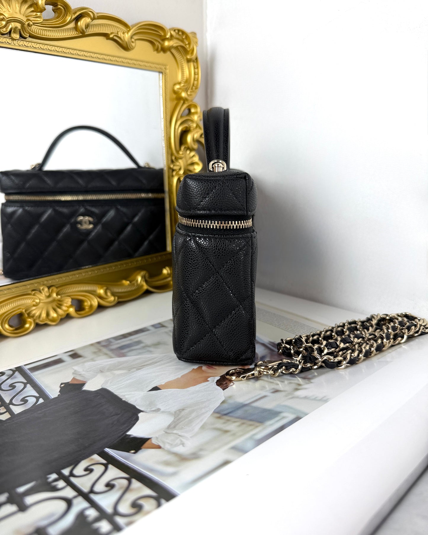 25C Vanity Case with Top Handle