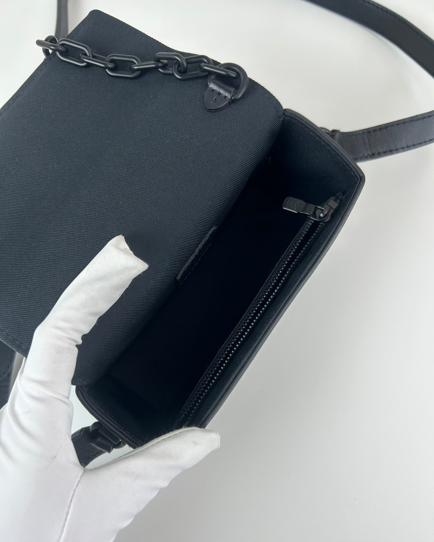 Steamer Wearble Wallet