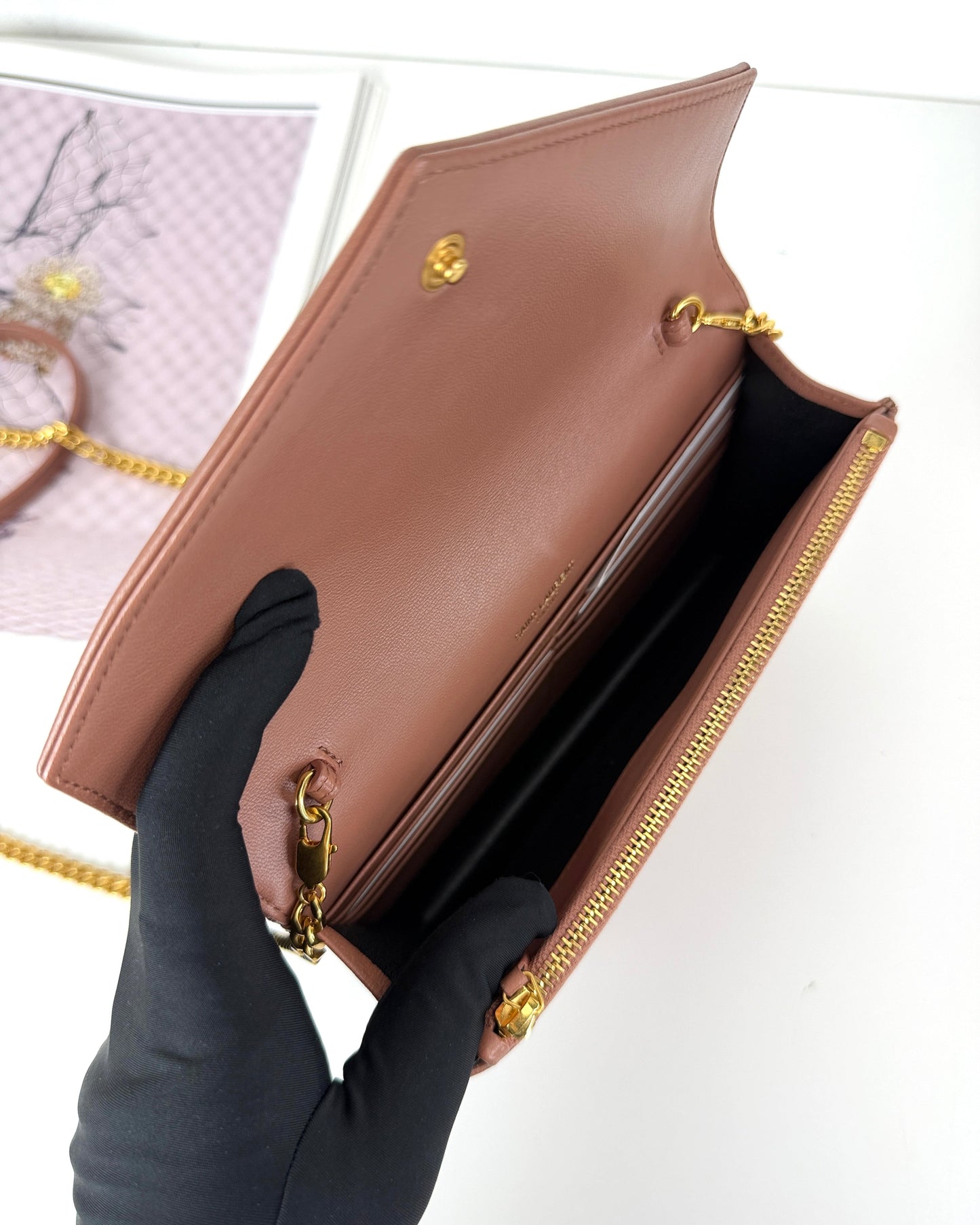 Cassandra Envelope WOC