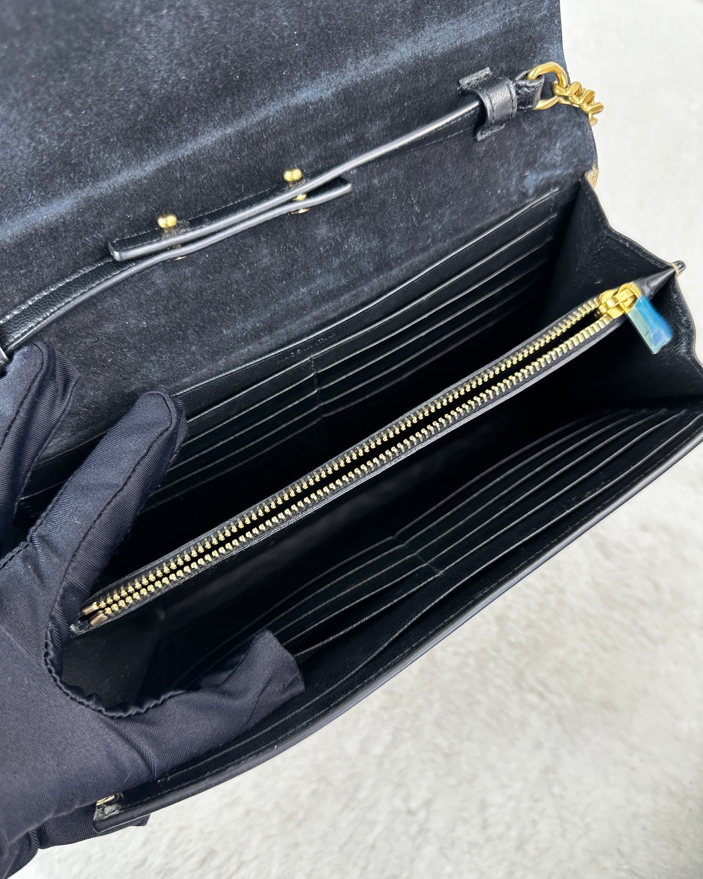 Kate Medium Chain Wallet