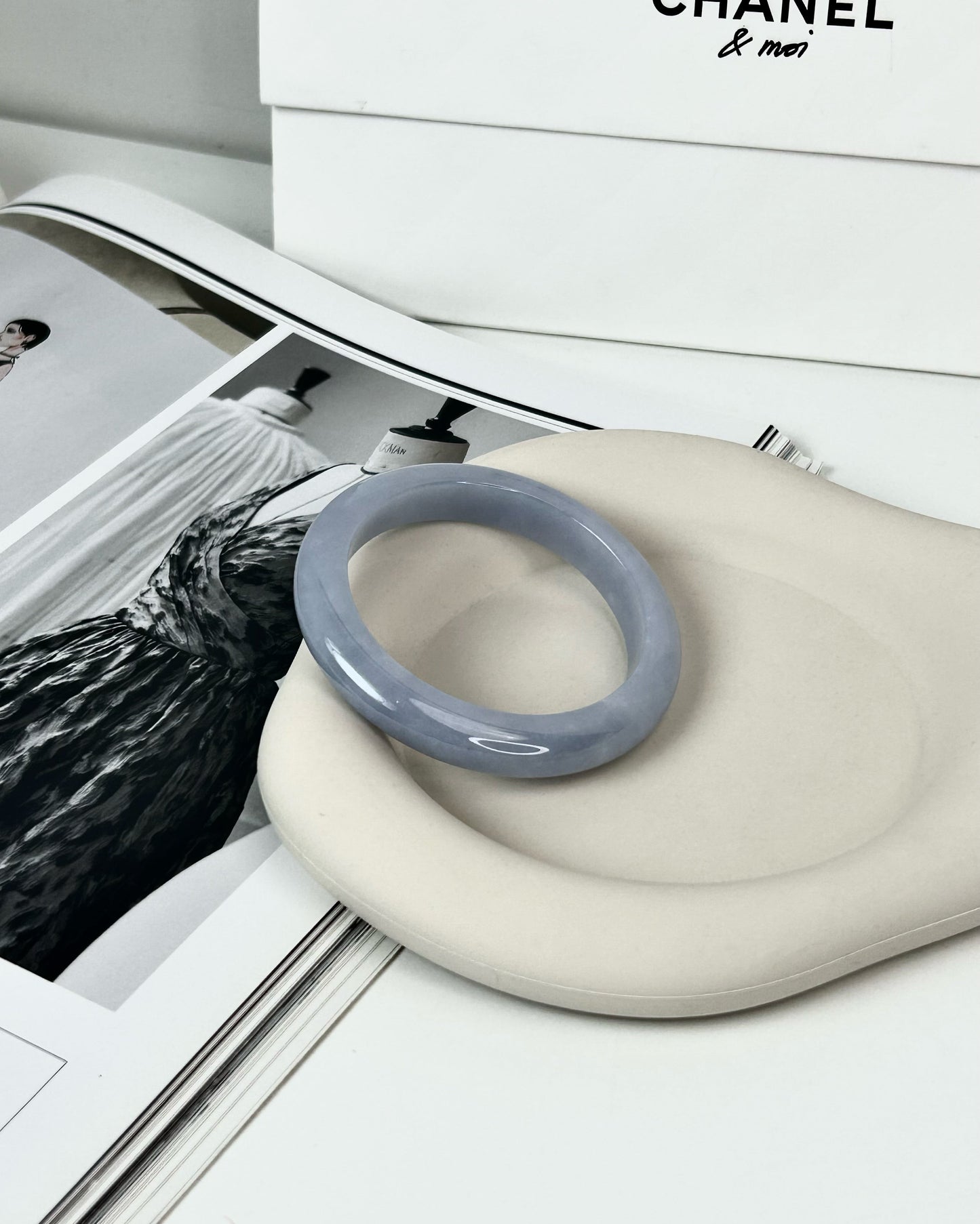 Lavender Jadeite Bangle