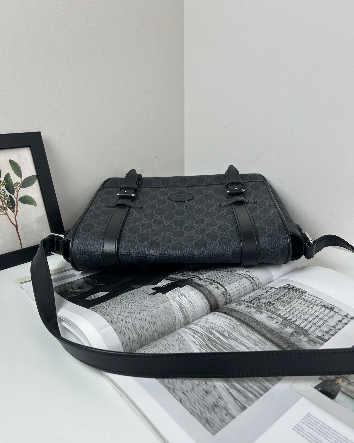 GG Supreme Messenger Bag
