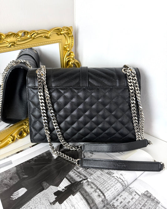 Envelope Medium Chain Bag