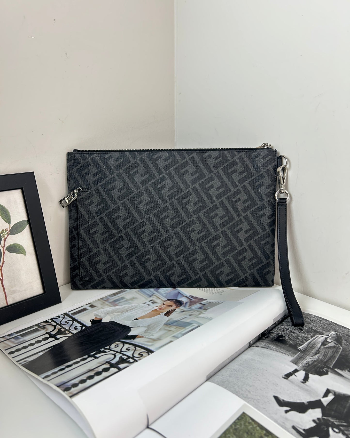 Diagonal Clutch
