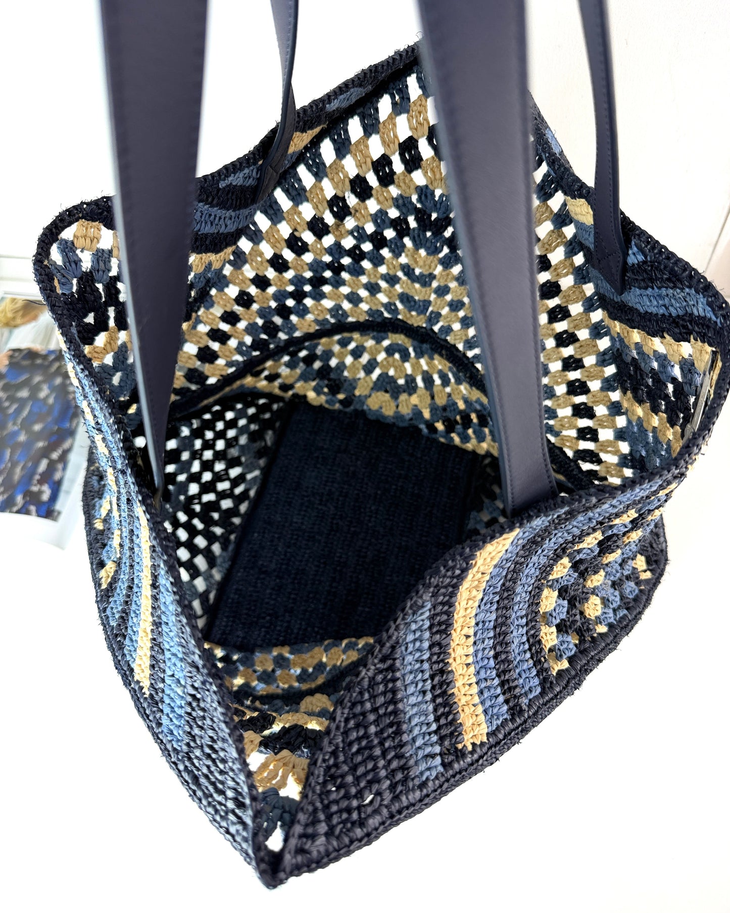 XL Puzzle Fold Tote in Raffia