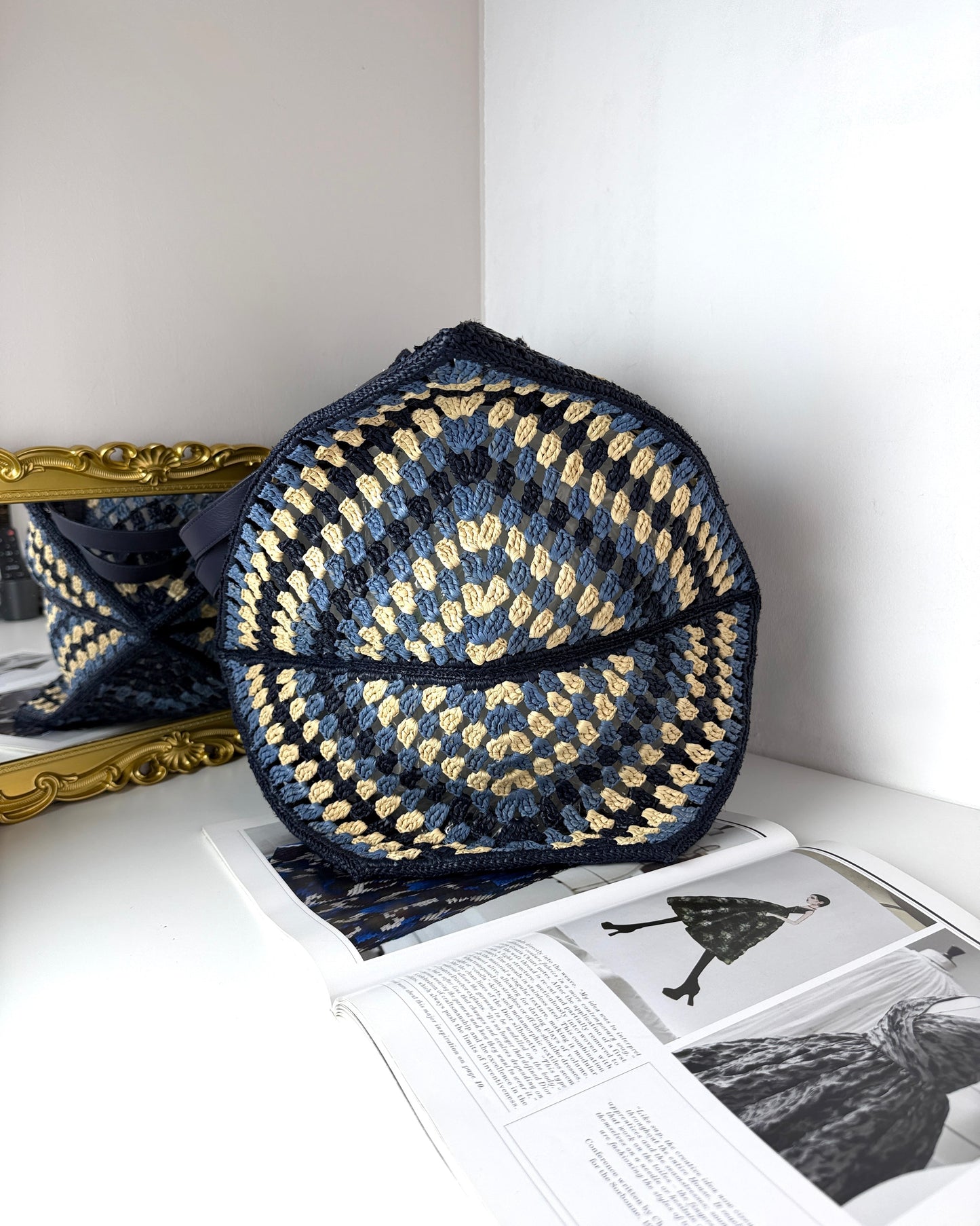 XL Puzzle Fold Tote in Raffia