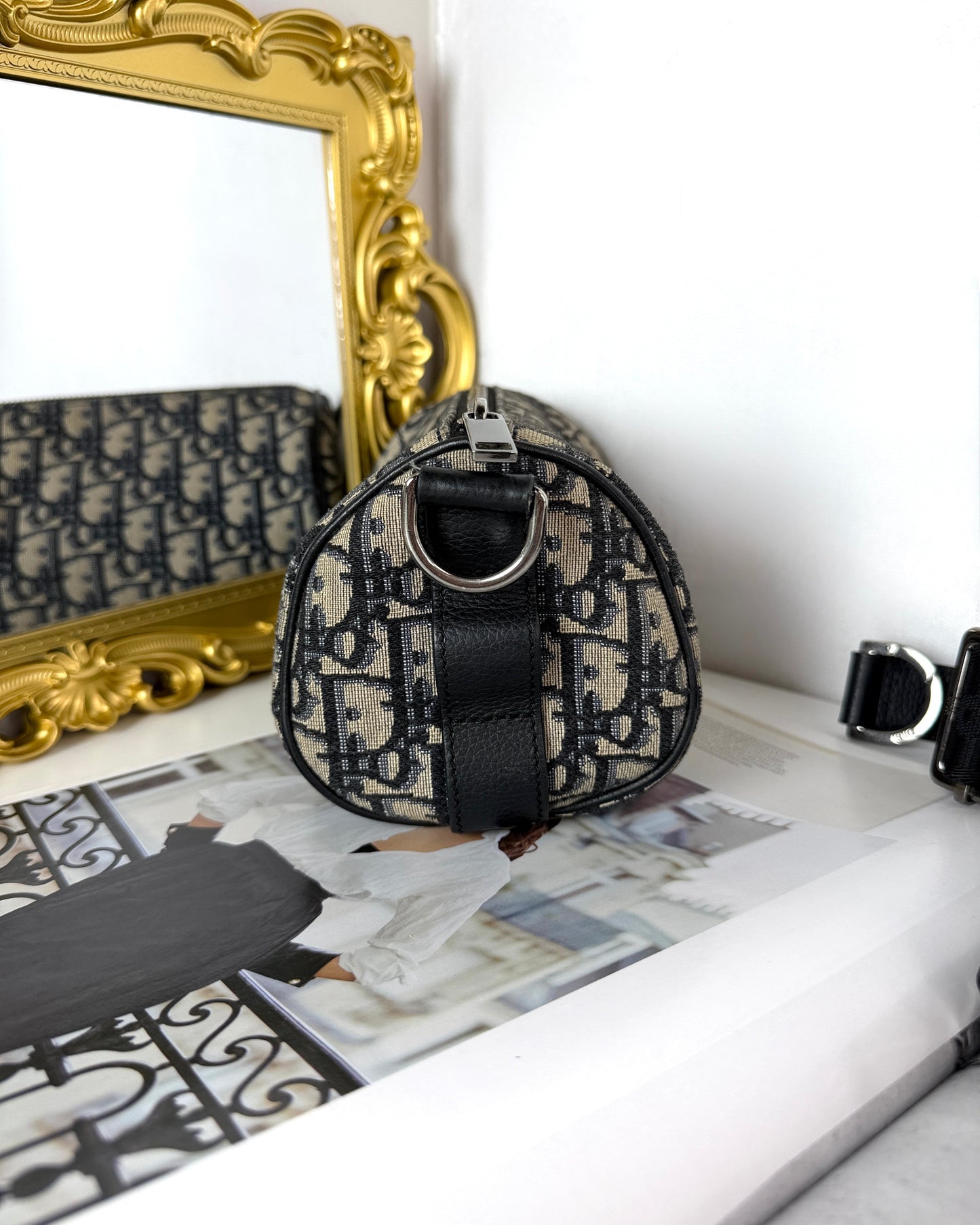 Roller Messenger Bag