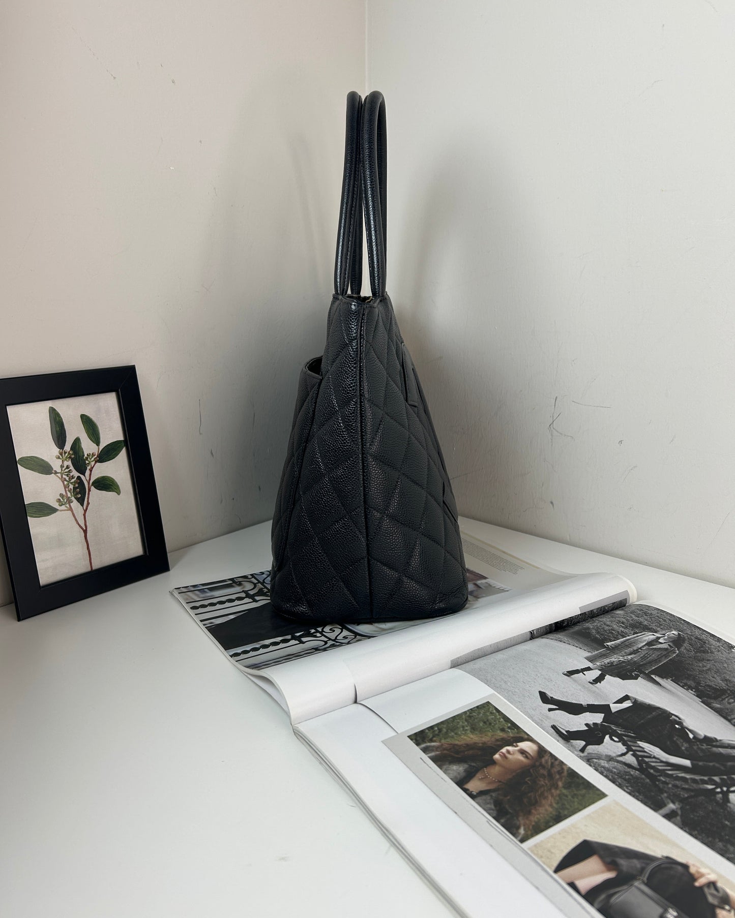 Medallion Tote