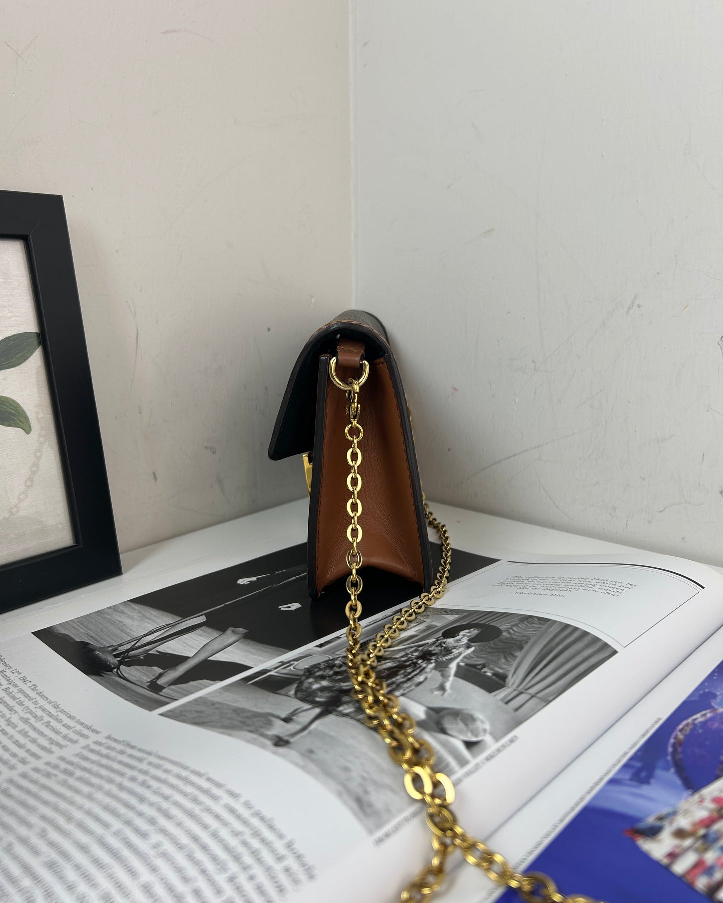 Dauphine Chain Wallet