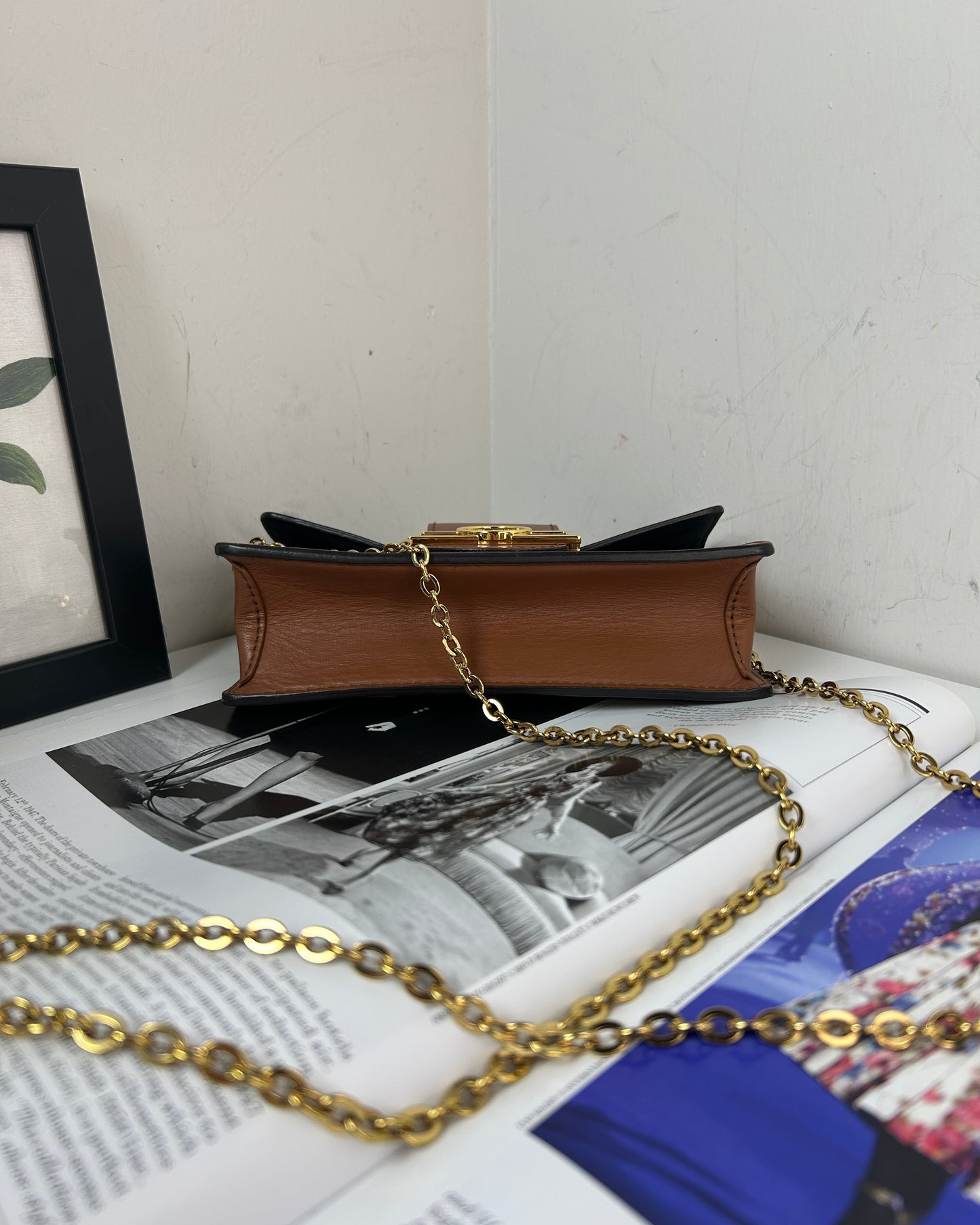 Dauphine Chain Wallet