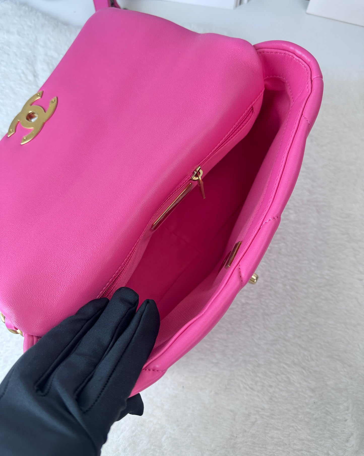 19 Flap Bag