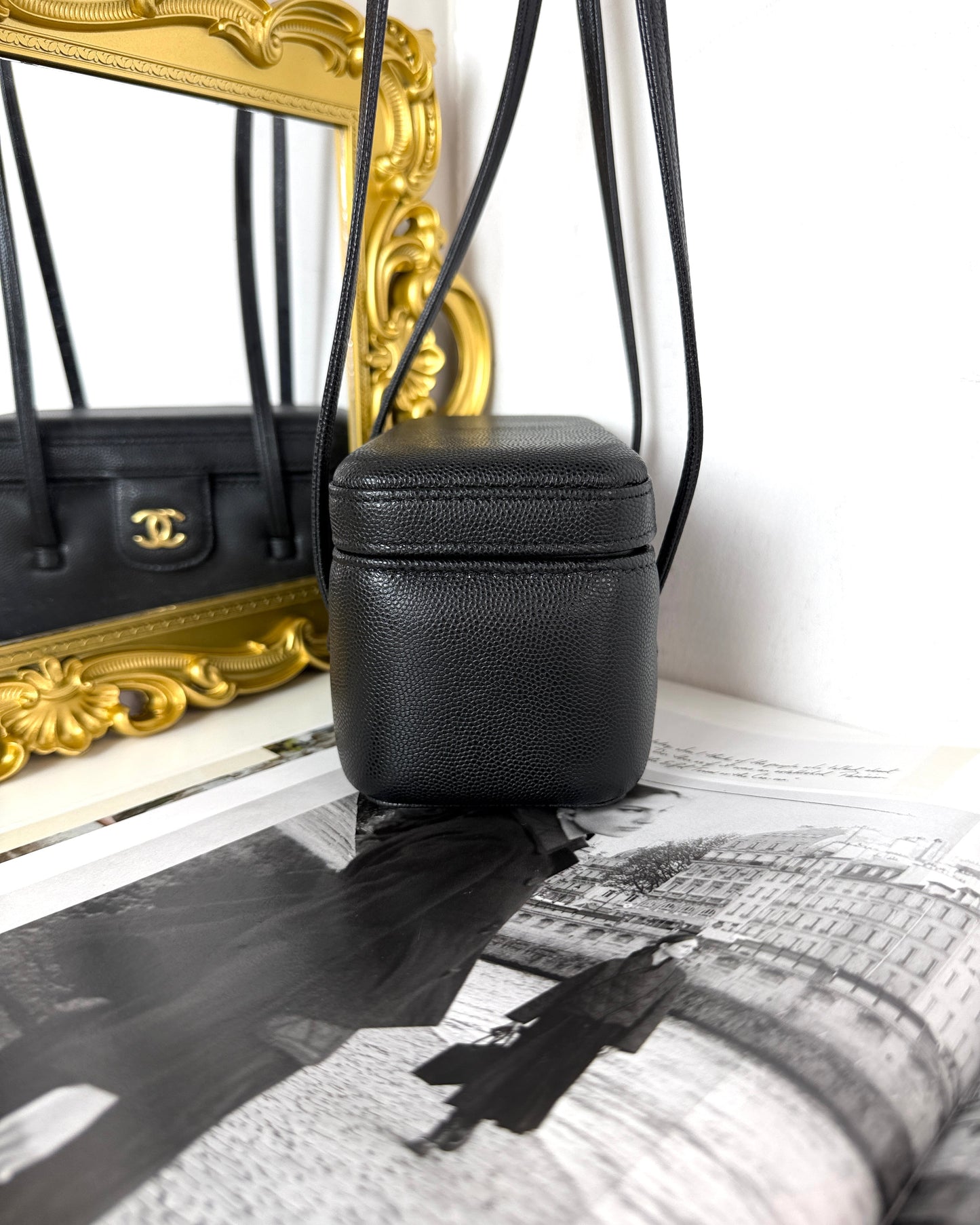 Preppy Coco Long Vanity Case