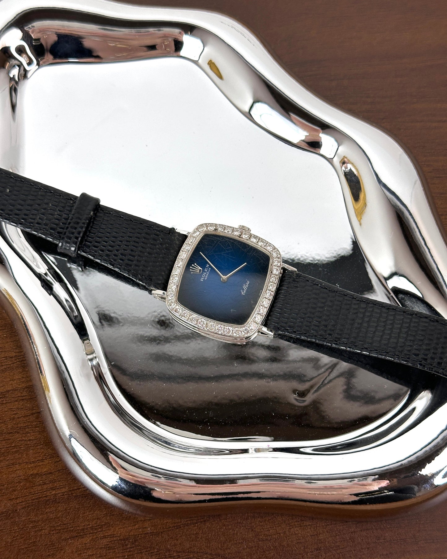 Cllini Blue Vintage Diamond Bezel