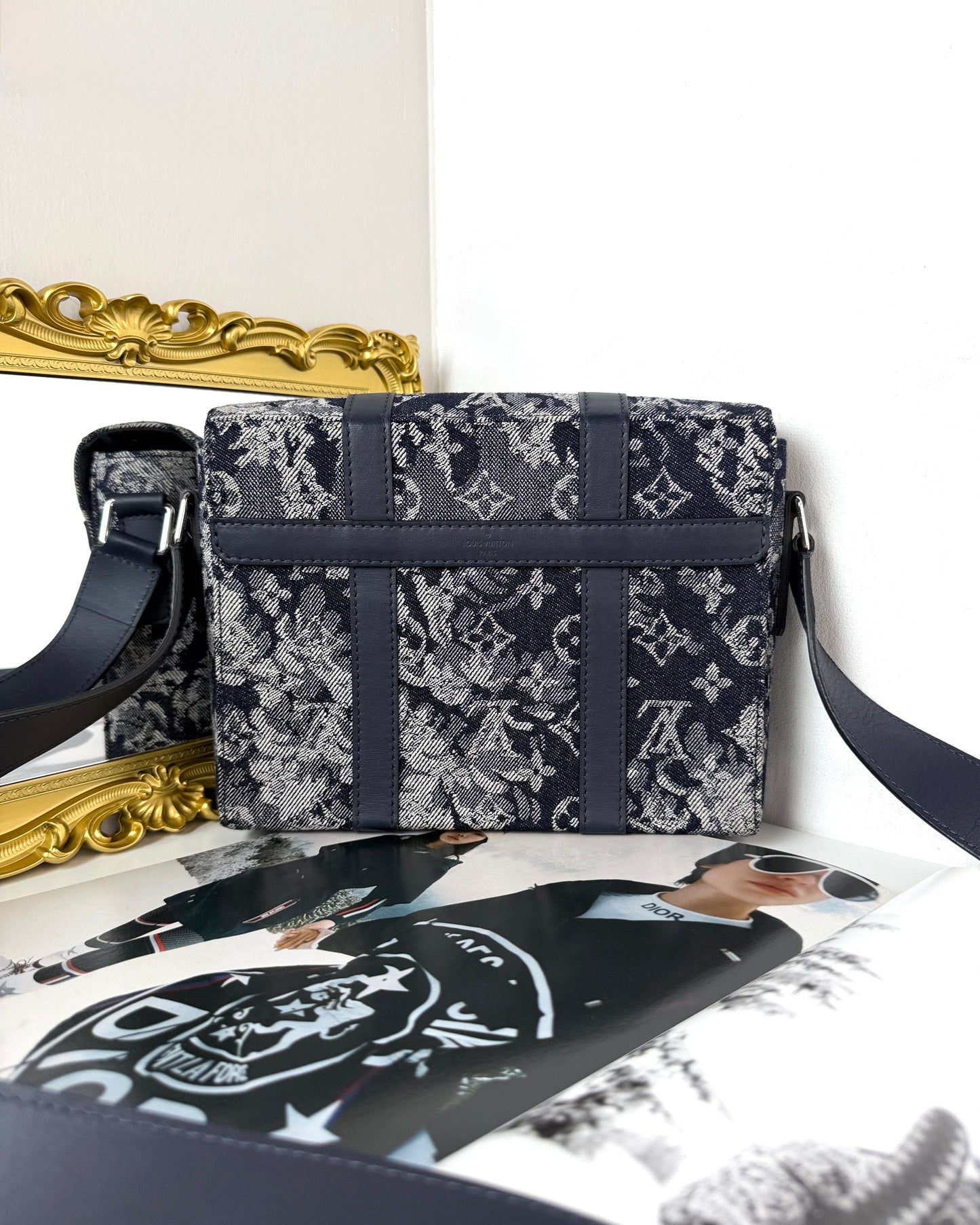 Trunk Messenger PM