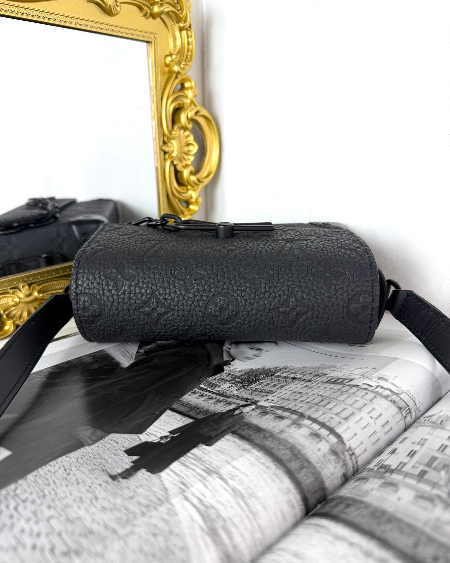 Steamer Wearable Wallet