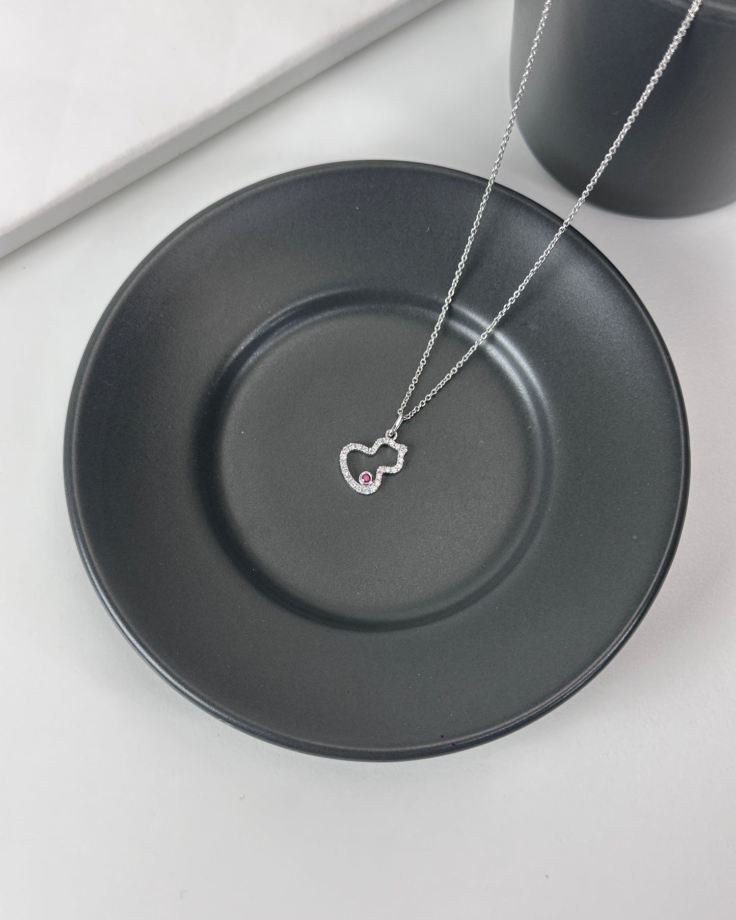 Wulu Necklace
