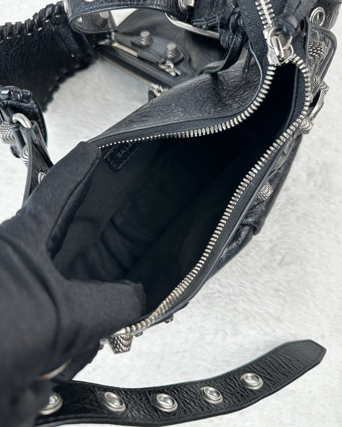 Le Cagole XS Shoulder Bag