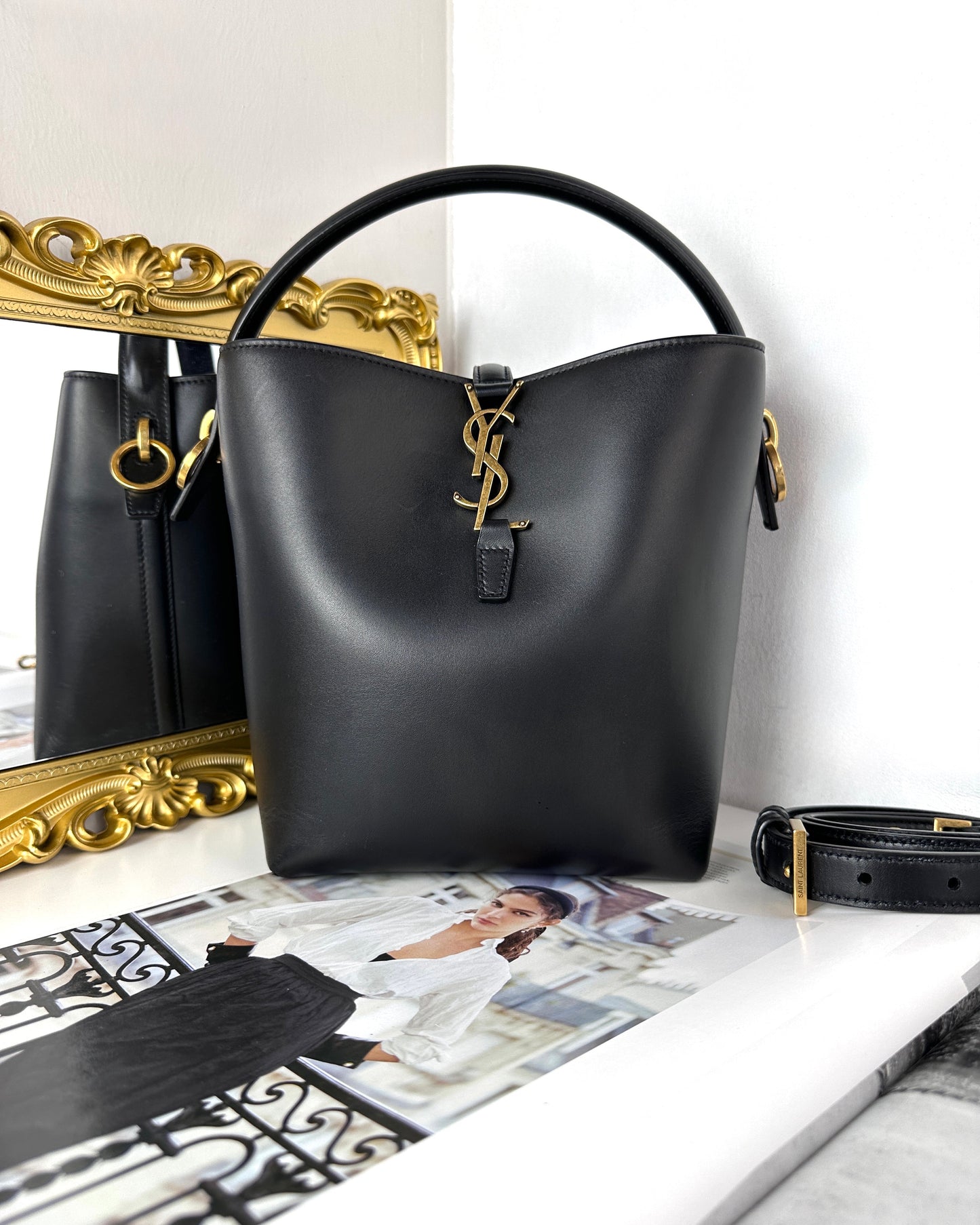 Le 37 Bucket Bag