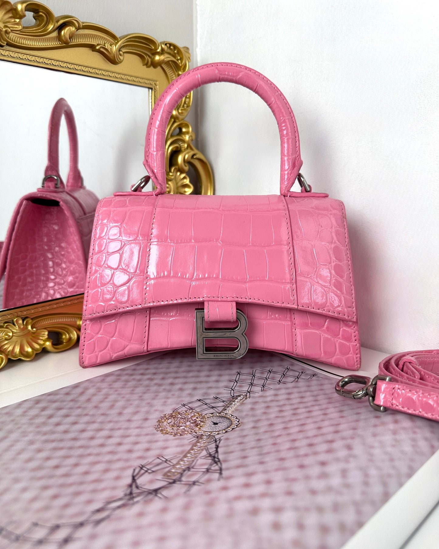 Hourglass Top Handle Bag