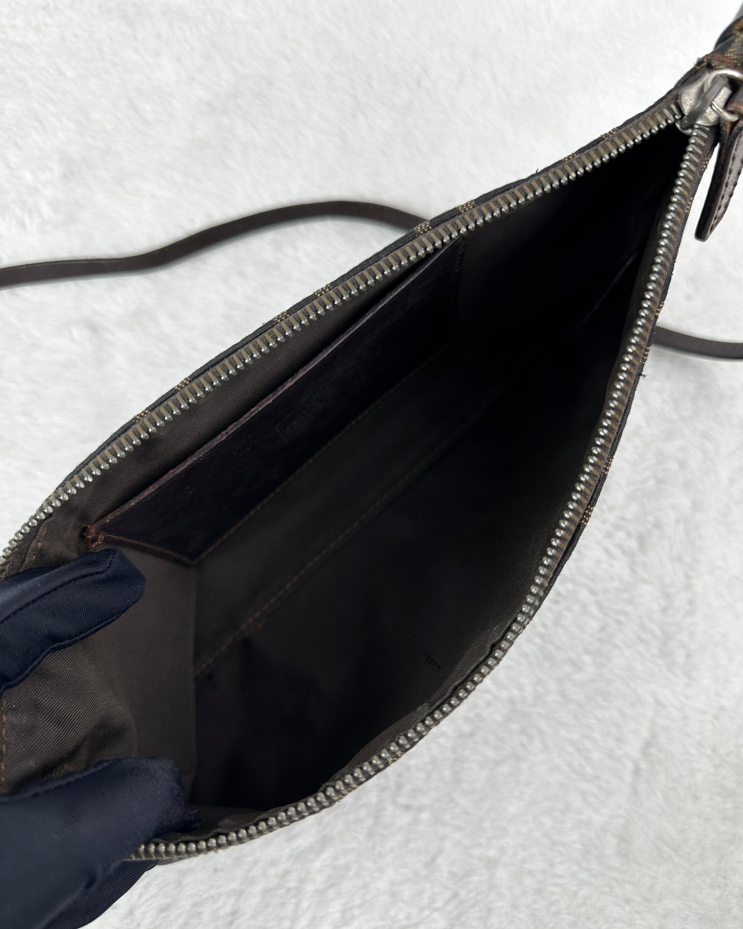 Zucca Shoulder Bag