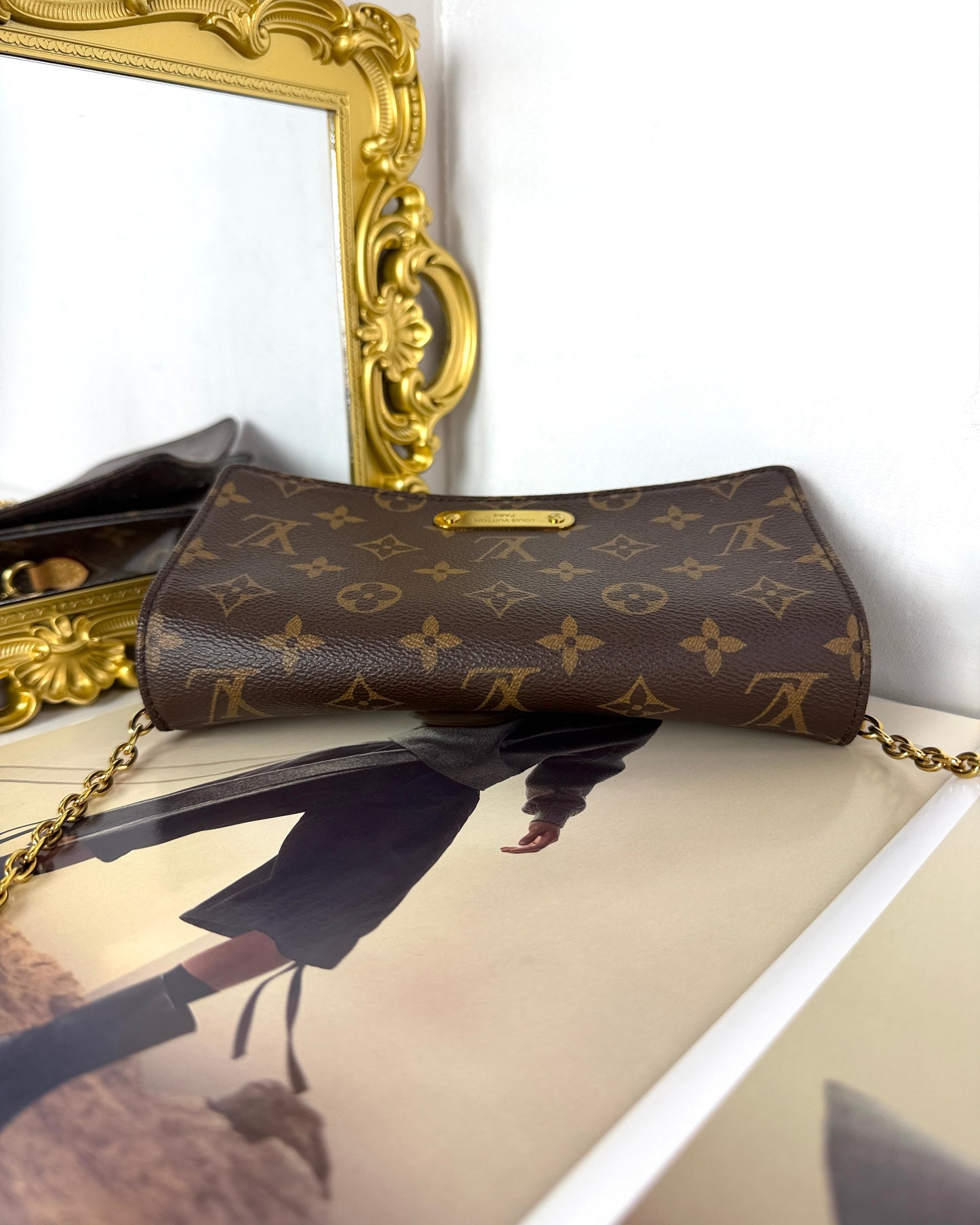 Wallet On Chain Lily