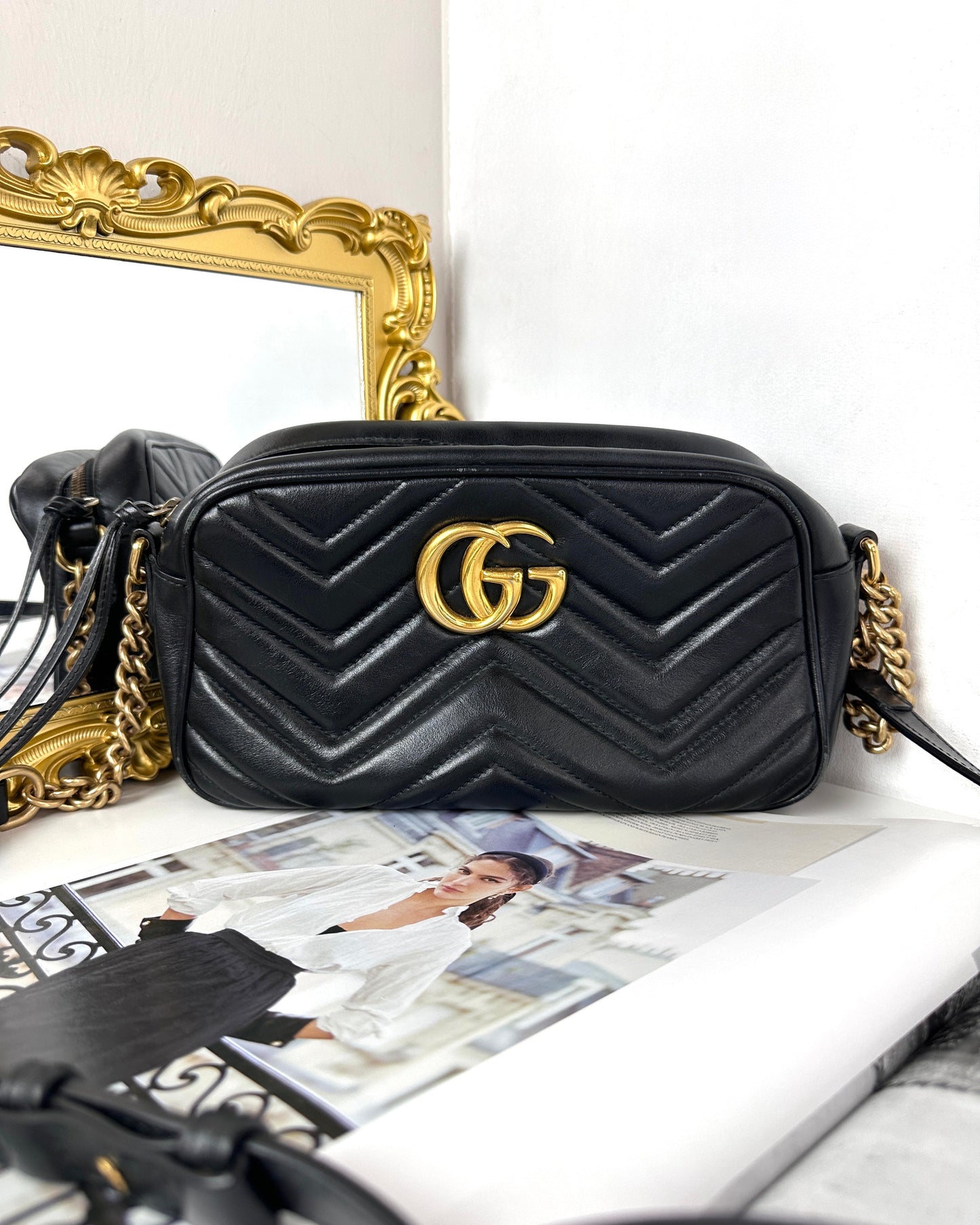 GG Marmont Matelassé Camera Bag