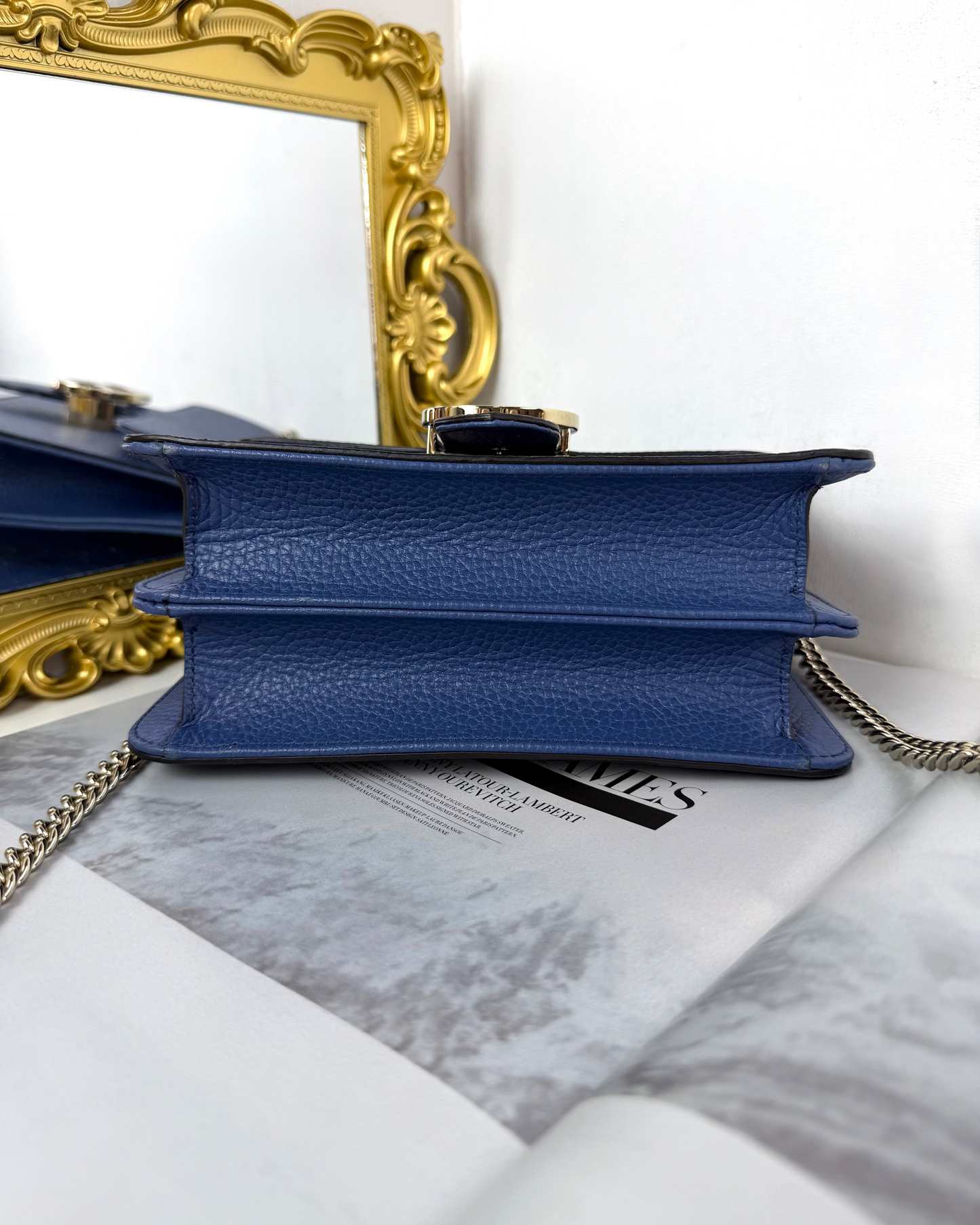 GG Interlocking Small Shoulder Bag