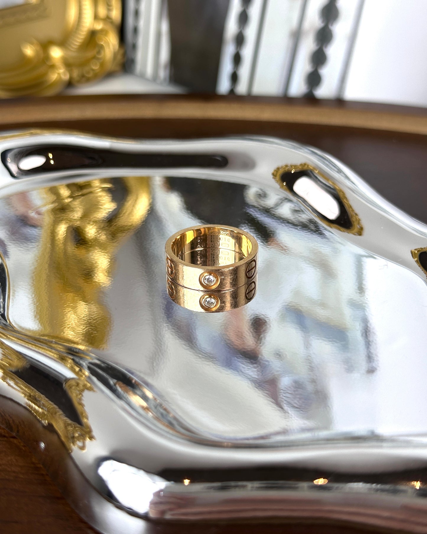 LOVE Ring