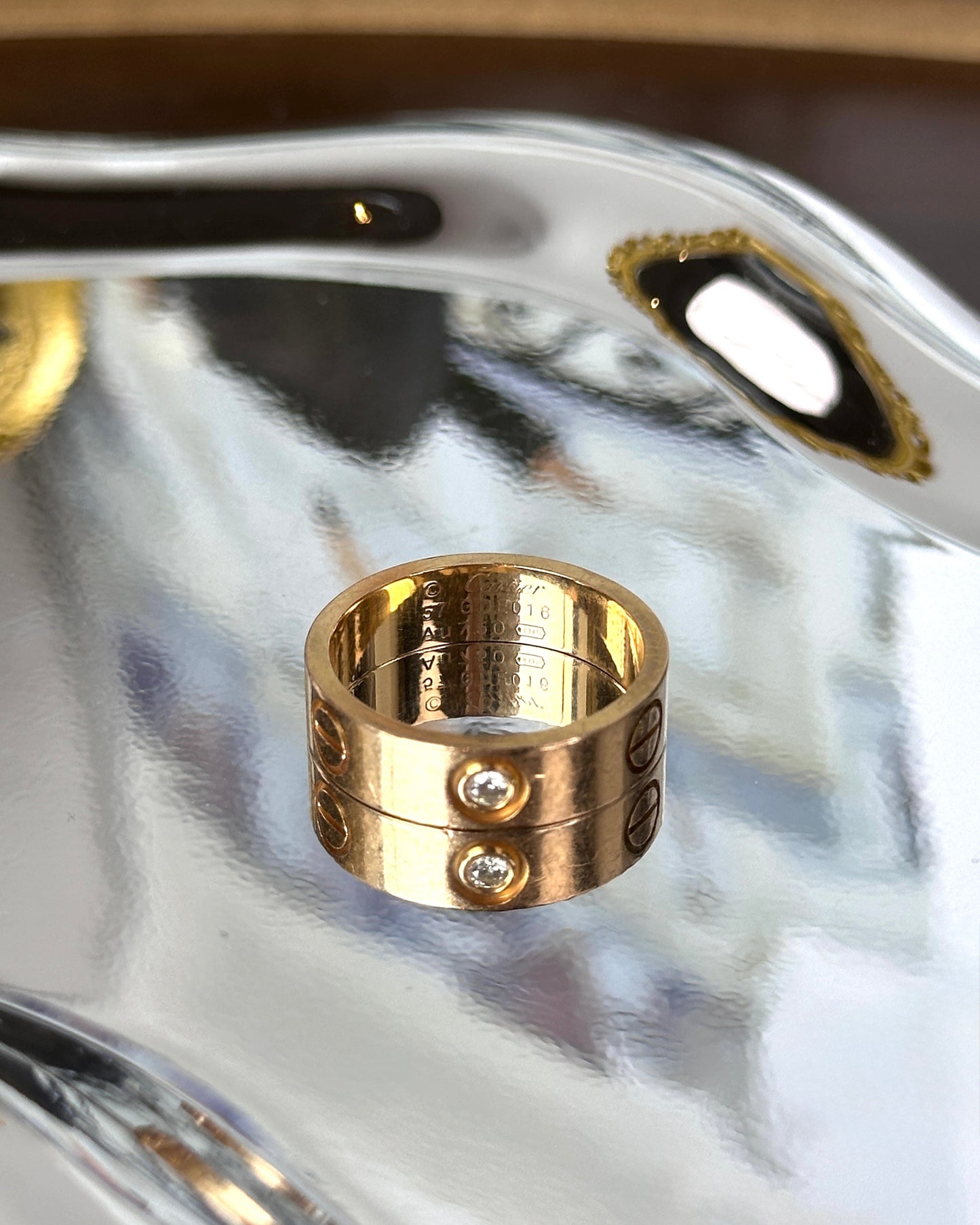 LOVE Ring