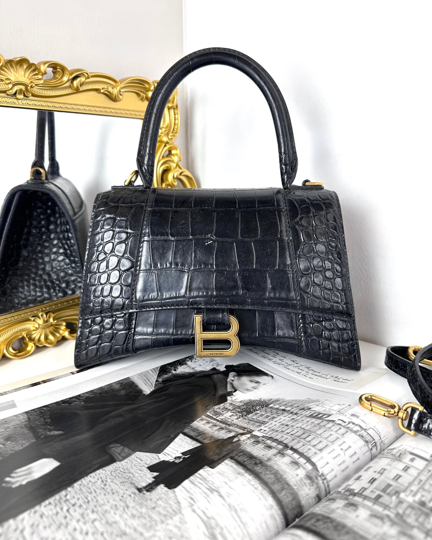 Hourglass Top Handle Bag