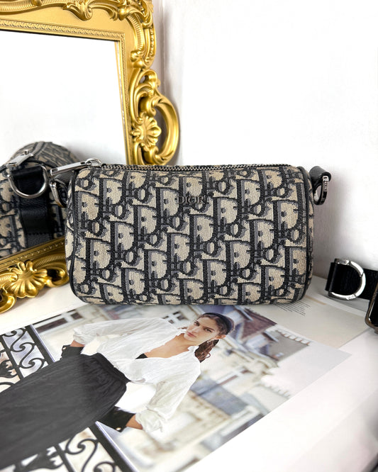 Roller Messenger Bag