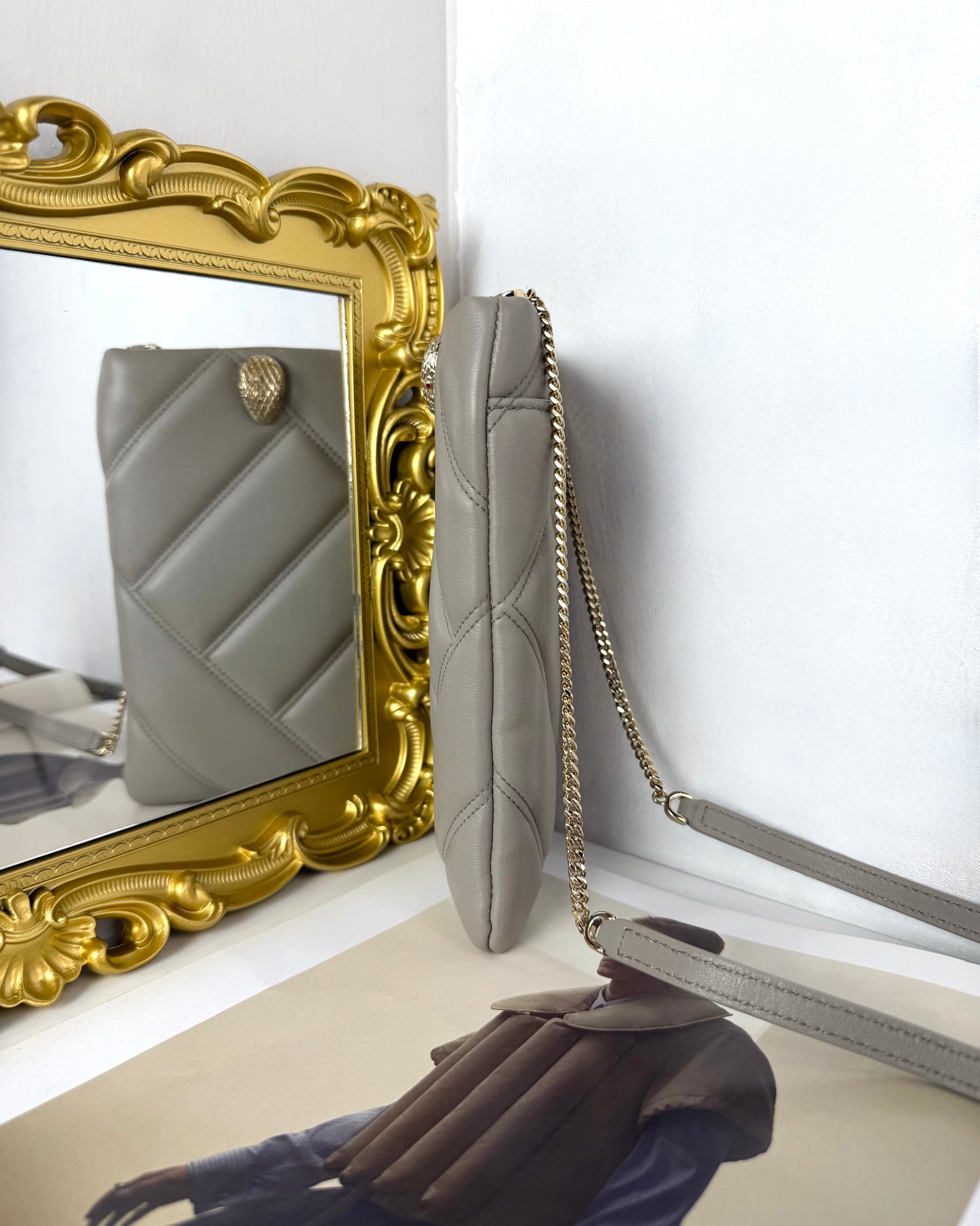 Serpenti Cabochon Phone Case