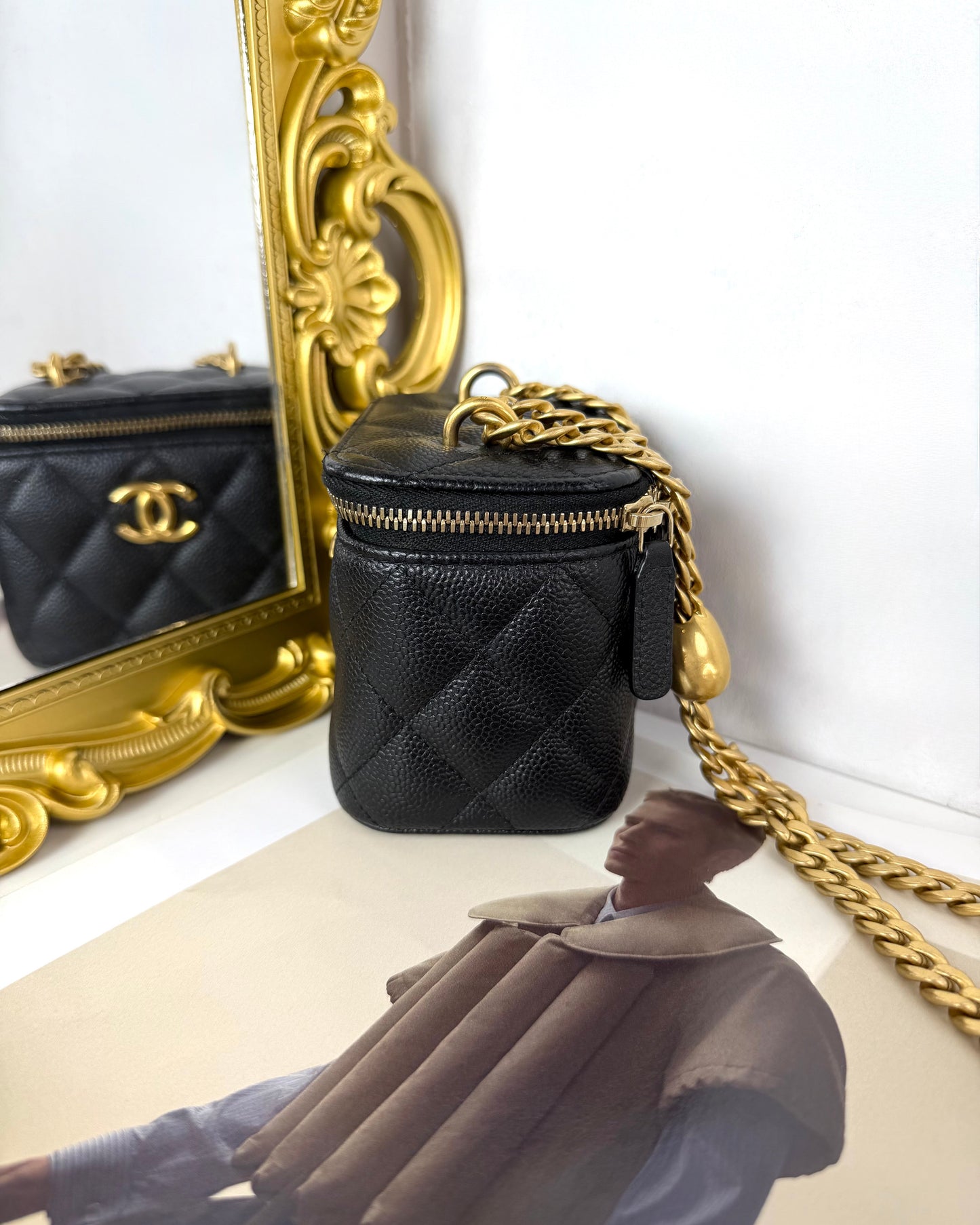 Classic Mini Vanity with Chain