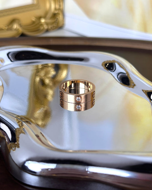 LOVE Ring