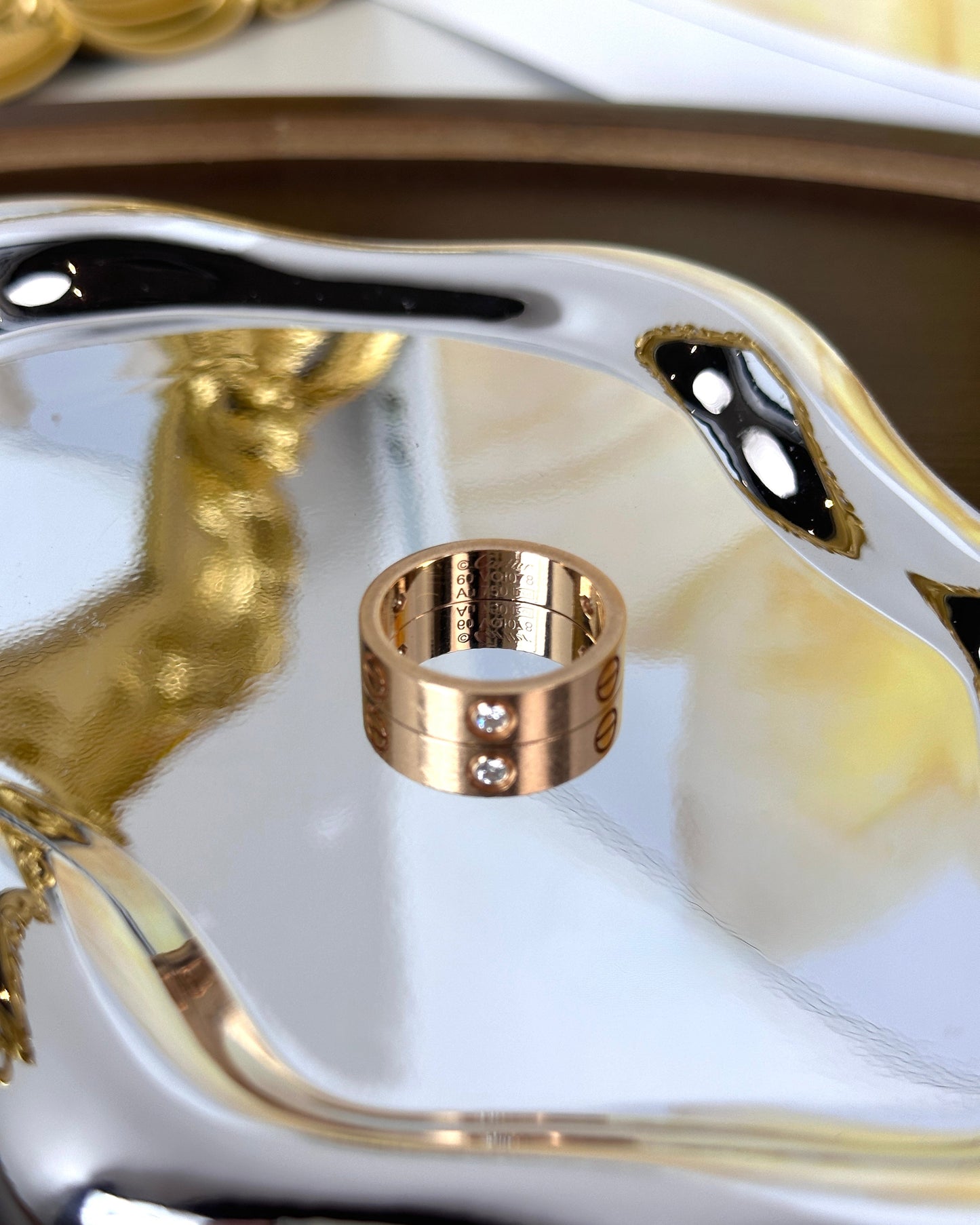 LOVE Ring