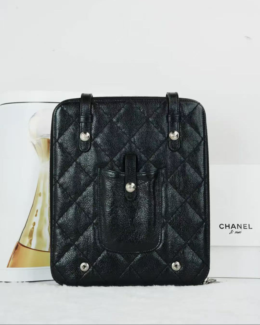 Matelasse Quilted Leather Tablet Case