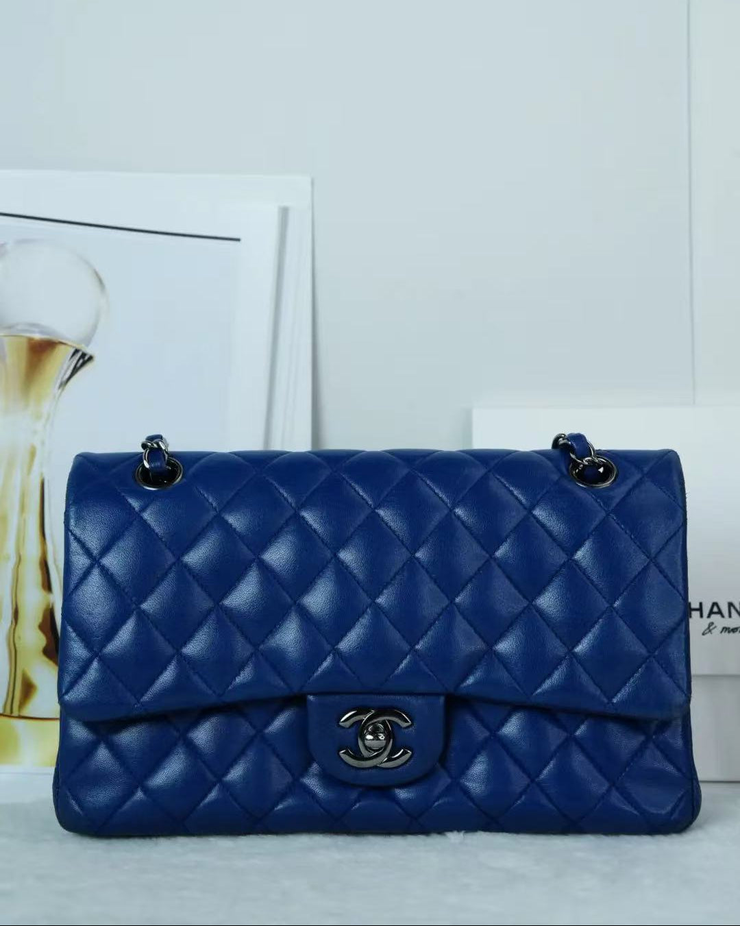 Classic Flap Medium