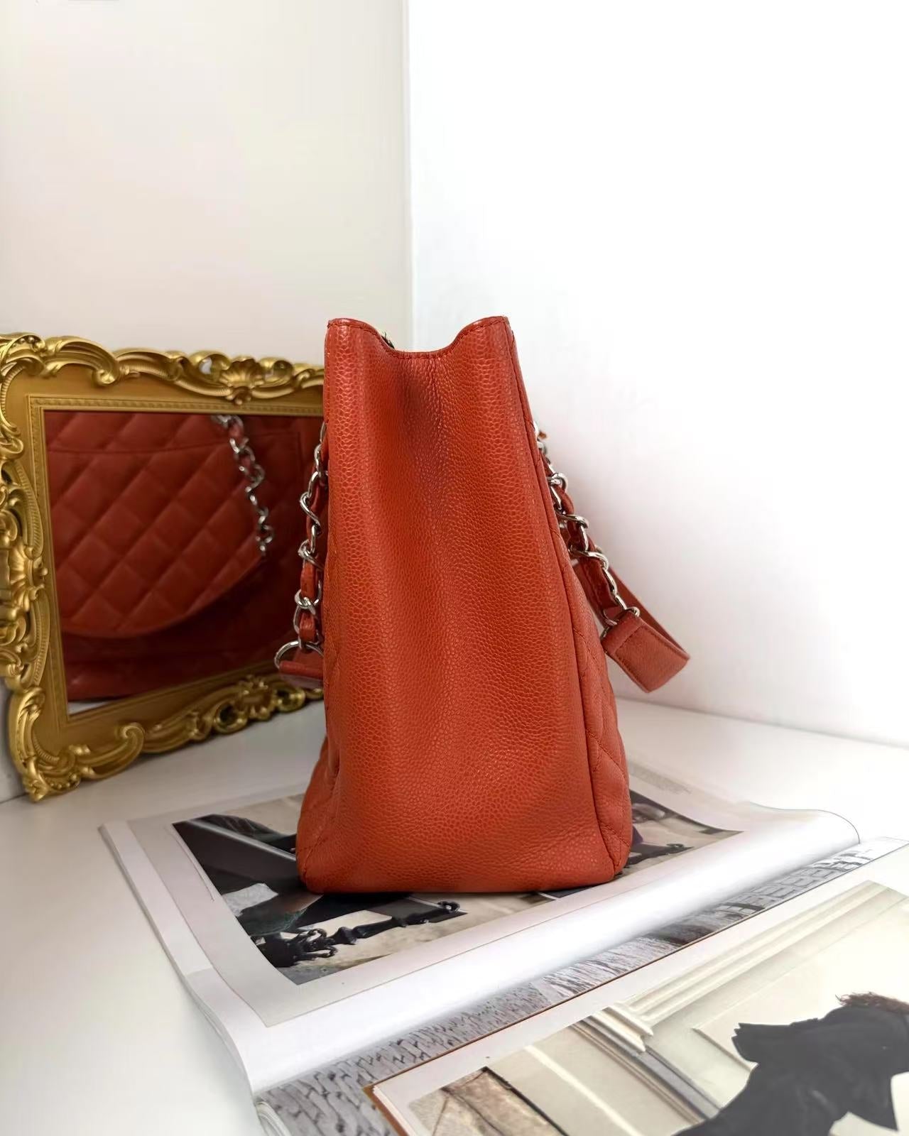 GST Tote