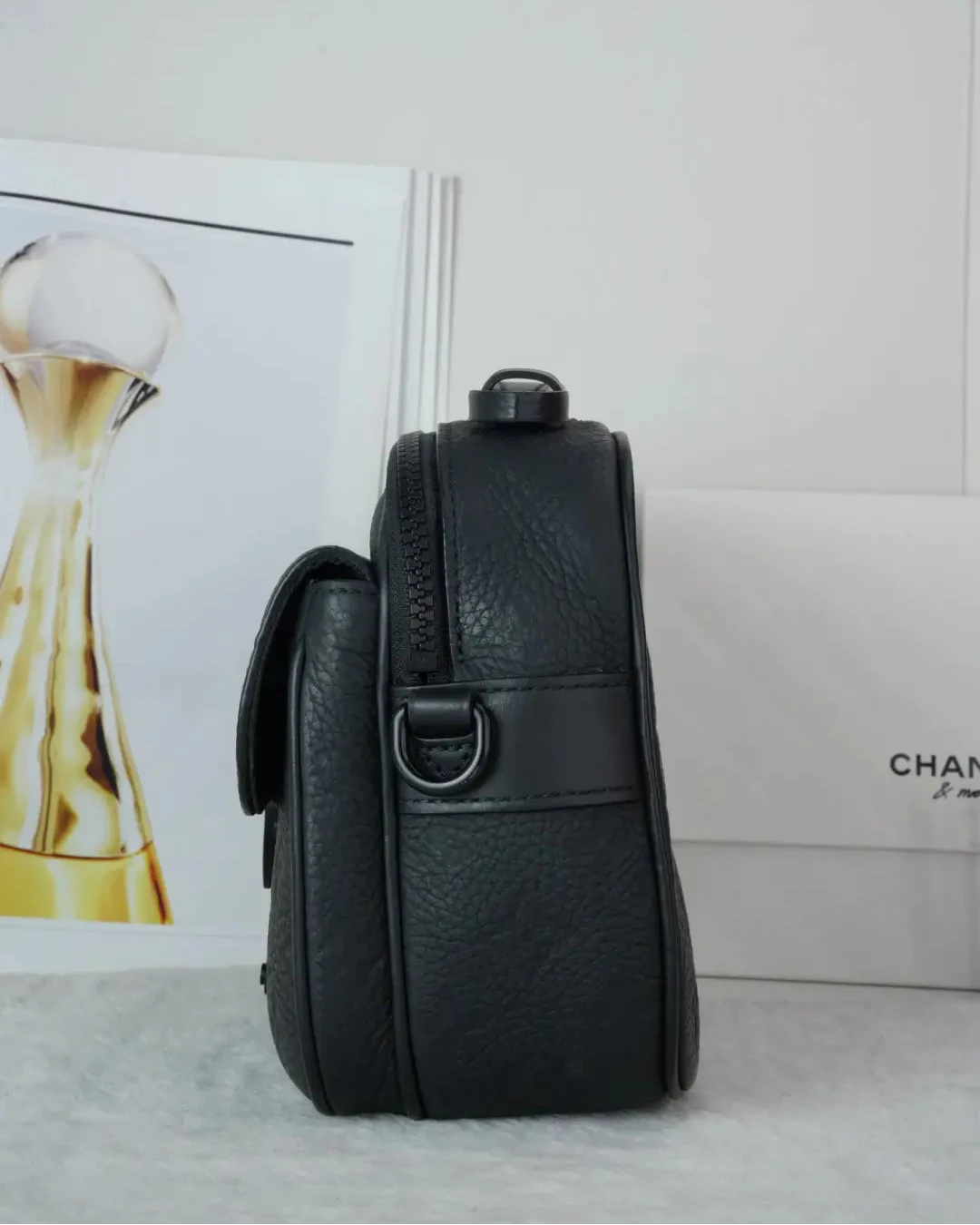 S-Lock Messenger Bag