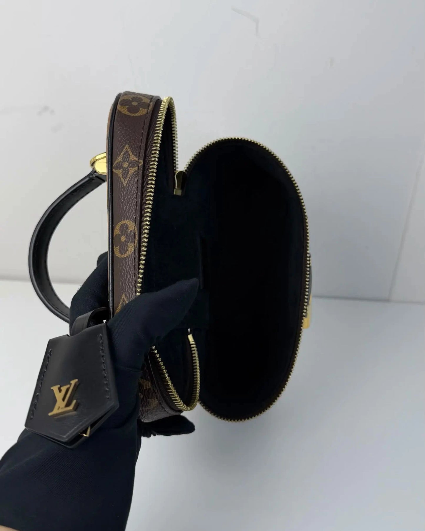 Vanity Case