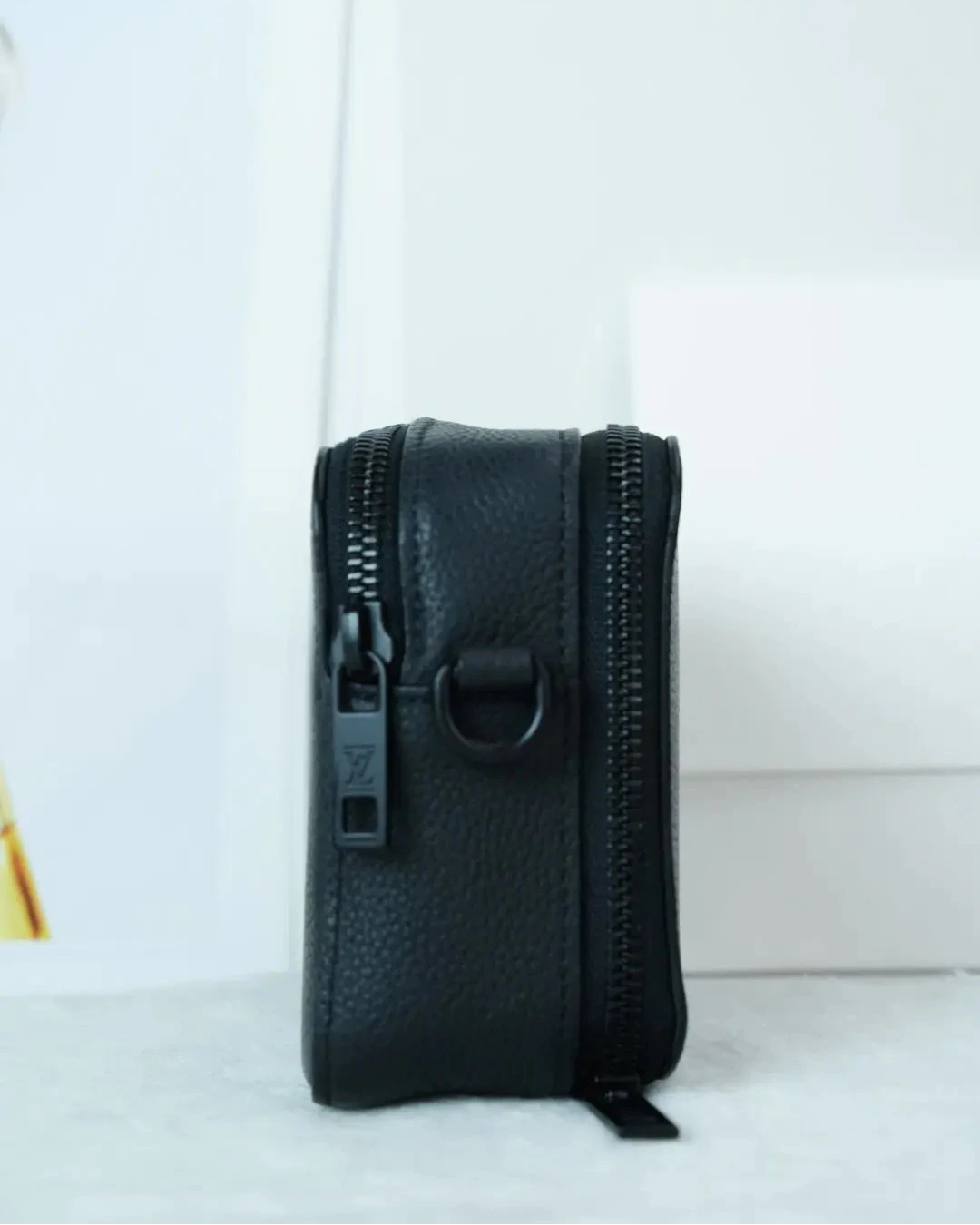 Alpha Wearable Wallet
