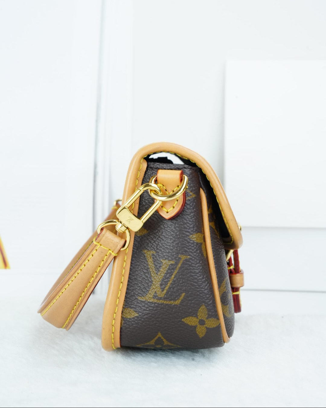 Nano Diane Shoulder Bag