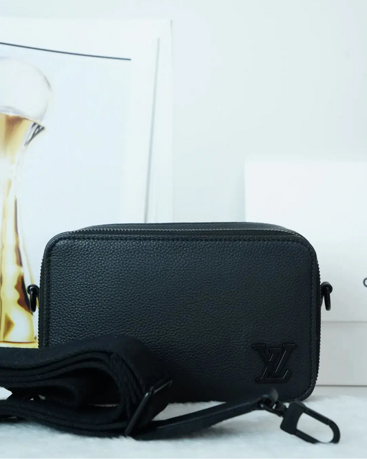 Alpha Wearable Wallet